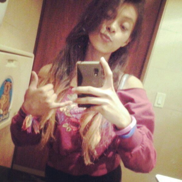 FOLLOW ME 