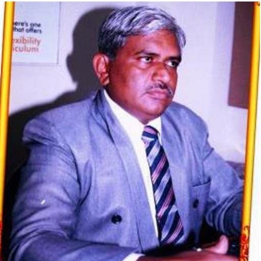 Hemant Bhagwat
B.E.( Civil)
President & Principal Shraddha education Foundation