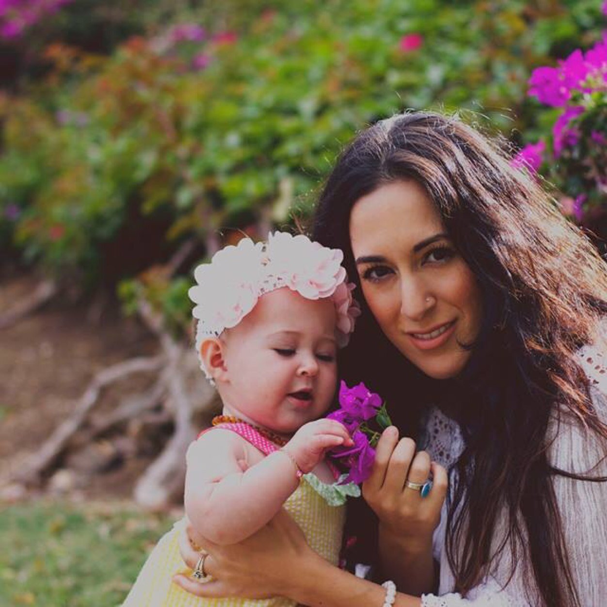 forgiven • wife to the man of my dreams • mother to our little loves • lifestyle phptographer
