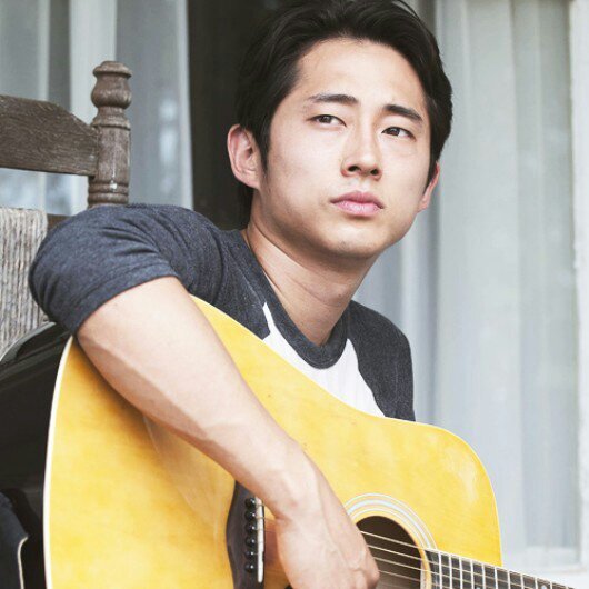 ZombieBaitGlenn's profile picture. Why would you waste an egg like that? I'm the glass half full kind of guy. #Gleggie {Literate Rp, not Steven Yeun}