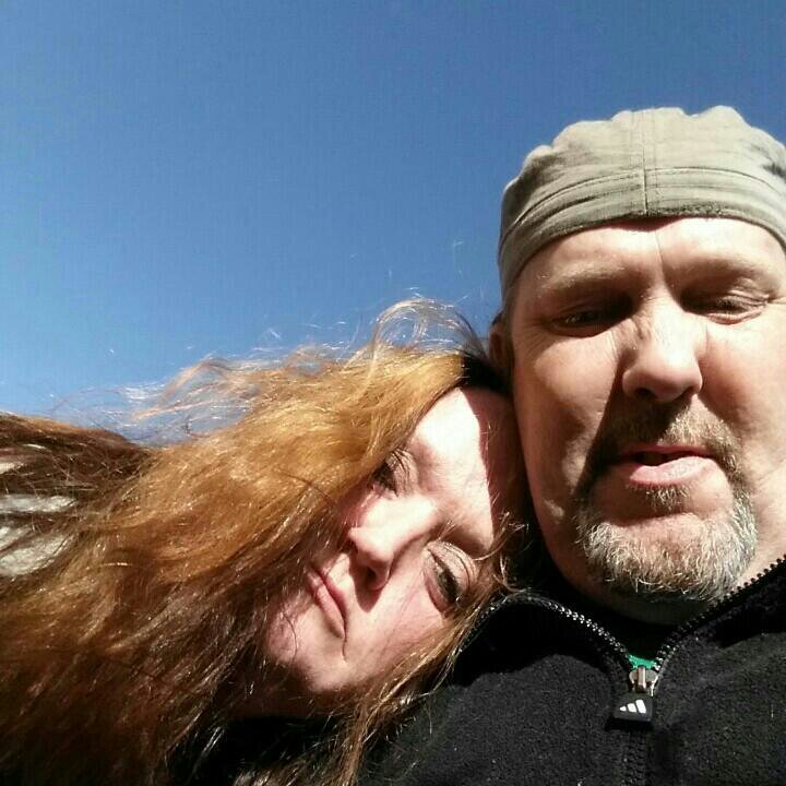 Peace and Love living life too the fullest! 
Married to my Best  Friend who is the worlds most  Sweet wonderful gentleman ;awesome kids6 between us