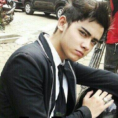 you in my heart just muhammad ali syarief :* ♥♥ ฟะฟะ :) me alicious :) Good bless for you Aliando ({}) 26 oktober 1996 :)