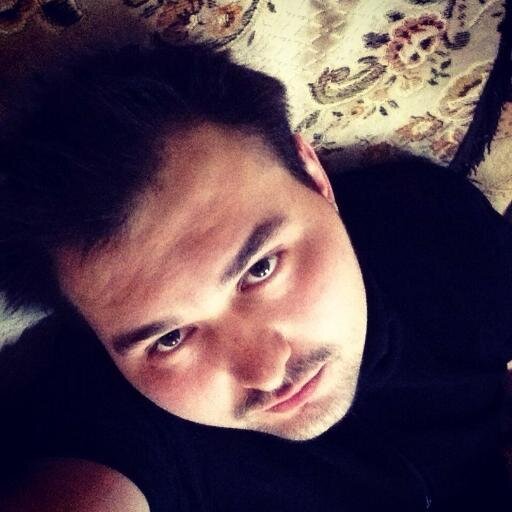 Люблю книги и Хип-хоп, а остальное можешь спросить) #друзья #follow #following #взаимныйфолловинг #teamhitfollow #rufollowback #ТвиттерСила