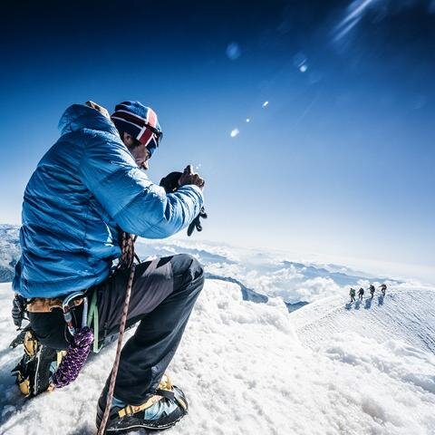 #Bergsteigen und #Trekkings. Motto: One life - live it! || Es pfeift Carlito.