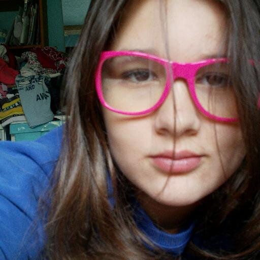 Hi ! I'm Directioner , I love One Direction so much !                                                             Follow me I'll follow you back ! ;) ❤️