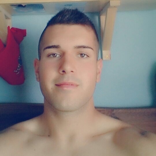 Un cobarde muere mil veces, un soldado sólo una vez.(ACAB) TE AMO @evaloverde