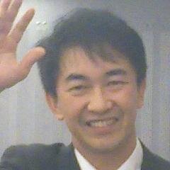 北海道留萌市出身。京都市在住。
　留萌市の小学校：のびのび過ごす
　留萌市の中学校：わくわく過ごす
　札幌市の高校：おろおろ過ごす
　京都大学(薬)：うかうか過ごす
　現在：のびのび過ごす
走るのが好き。クルマ＆カラスも好き。
https://t.co/7NTqOkbjMN