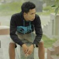 Hitam Bukan Berarti Sesat