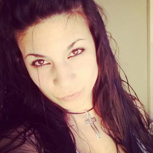 LuxysResulona's profile picture. Salmantina, madridista y vikinga. Orgullosa de quien soy y de con quien ando. Mi familia; mi corazón, Mi pequeño; mi vida. Siempre sonriendo :)