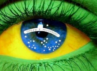 Amo futebol.