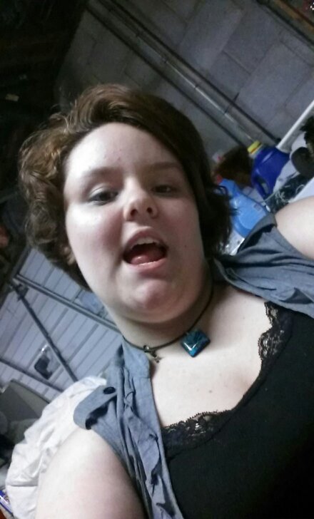 roe_rrmowing's profile picture. I love babies. I like to chill with cool peoplzzzzz and I love party follow  me and ill follow you back