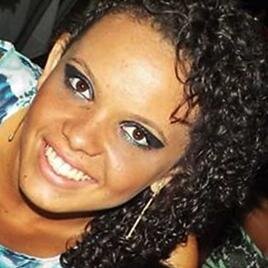 menina bonita,sonhadora e batalhadora,que vive cada dia a vontade de deus