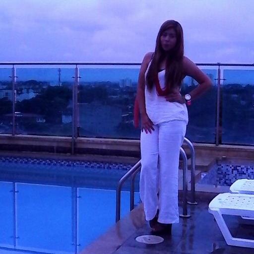 aghejecutiva27's profile picture. 