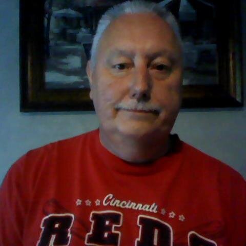 Cincinnati Sports guy.Reds Bengals fan UC KY. Usher reds heritage Bank Fraternal order of eagles.