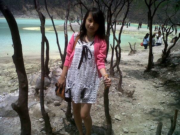 Be yourself | IG : riatabita - Path : Ria Tabita | Accounting '12 of #STIETrisakti Grogol | #FC Barcelona