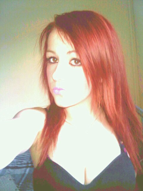 Singer Song Writer, Artist, Dancer. Follow me!