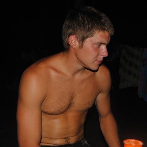 stonedoobie's profile picture. Roll it and light it up 
                    #weed #maryjane #kush #smoke
#OG                                    #stoned