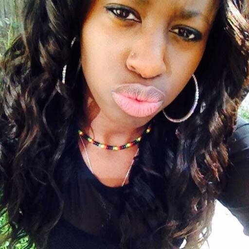 Instagram : Delphinecarter ♡.    BBM : 2A75B0C3