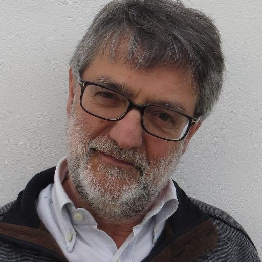 I write and record podcasts under the name of Gerry for learners of English in Switzerland. More information about my Diary and News Digest on the website.
