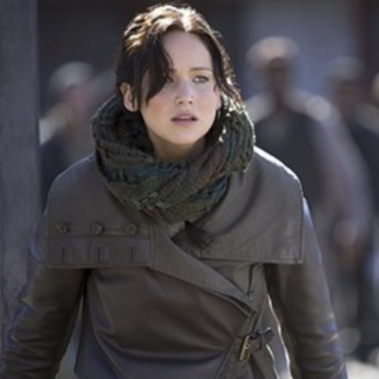 Hi im Katniss and im in the hunger games, supporting district 12.
