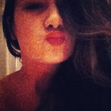 AnthiAvramidou's profile picture. Γιατί η τρέλα δεν πάει στα βουνά...σε μένα πάει ;)