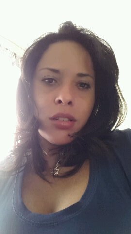 soñadora, sencilla, sensible y muy feliz