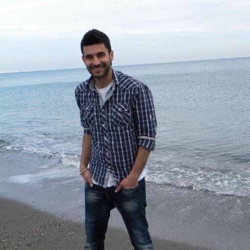Programador, diseñador web e informático manitas.