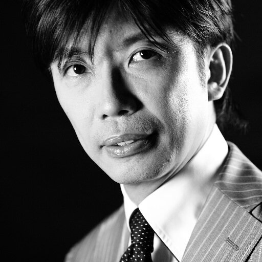 上海在住。大学で中国語専攻、一貫して日中間ビジネスに従事、得意分野:IT/通信/流通/エンタメ/貿易、Thuderbird MBA、通訳ガイド(英語/中国語)、HSK6級、趣味:写真撮影