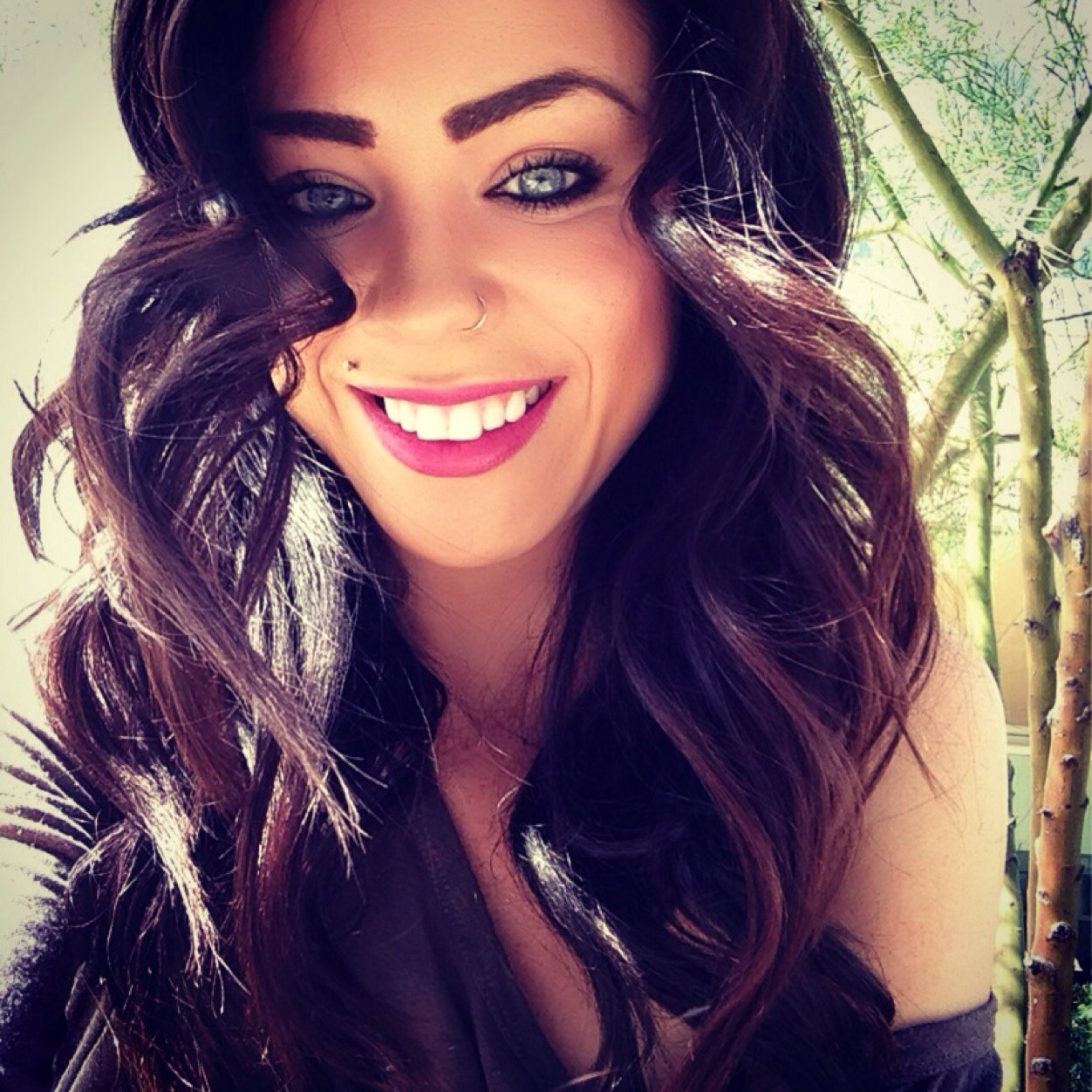 Hairstylist
Freelance and salon styling