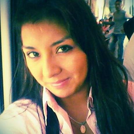 hola soy de peru lima
tengo 20años estudios administracion de turismo y hoteleria .
realizo fiestas infantiles 
me gusta el poo la cumbia y la salsa