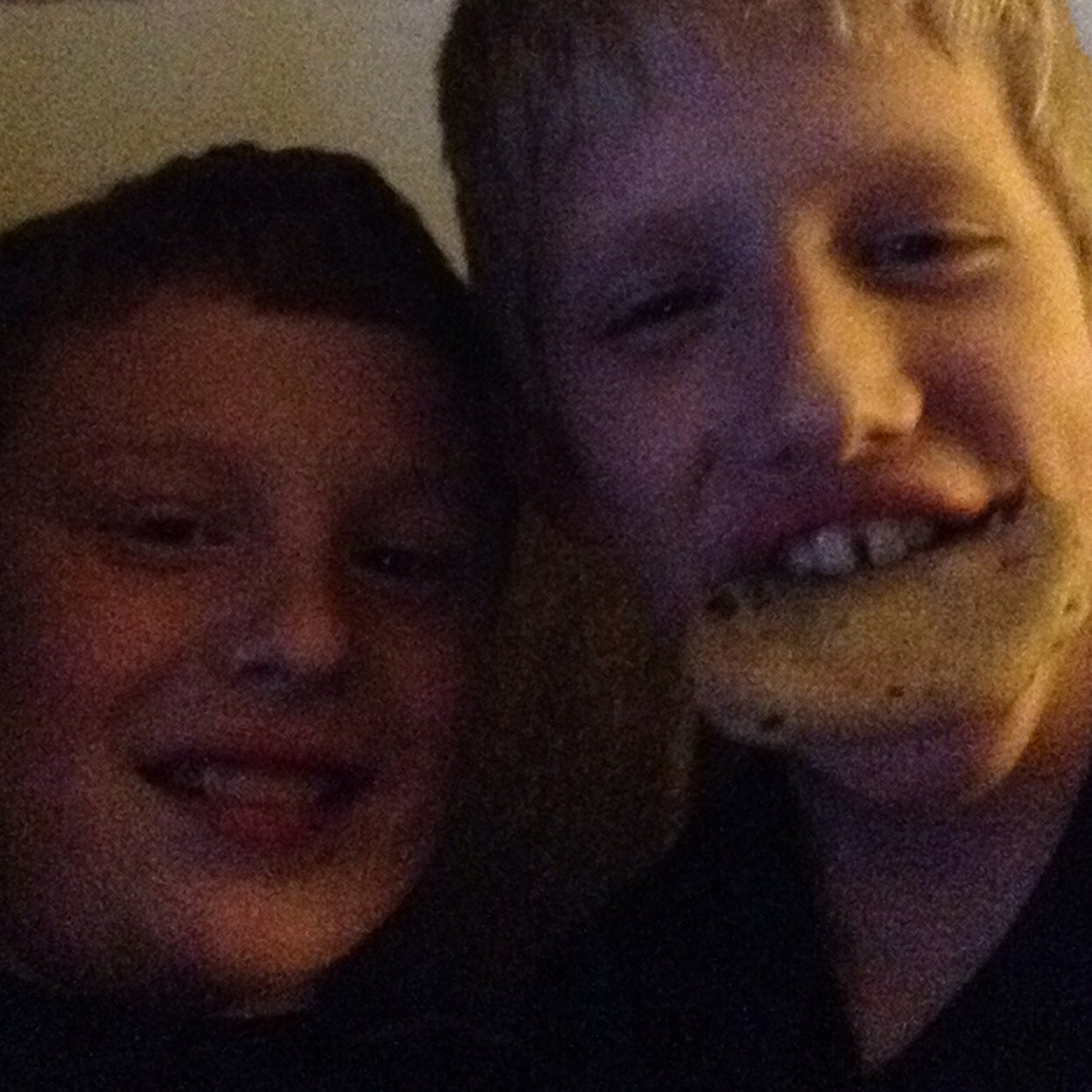 lanmartin04's profile picture. 