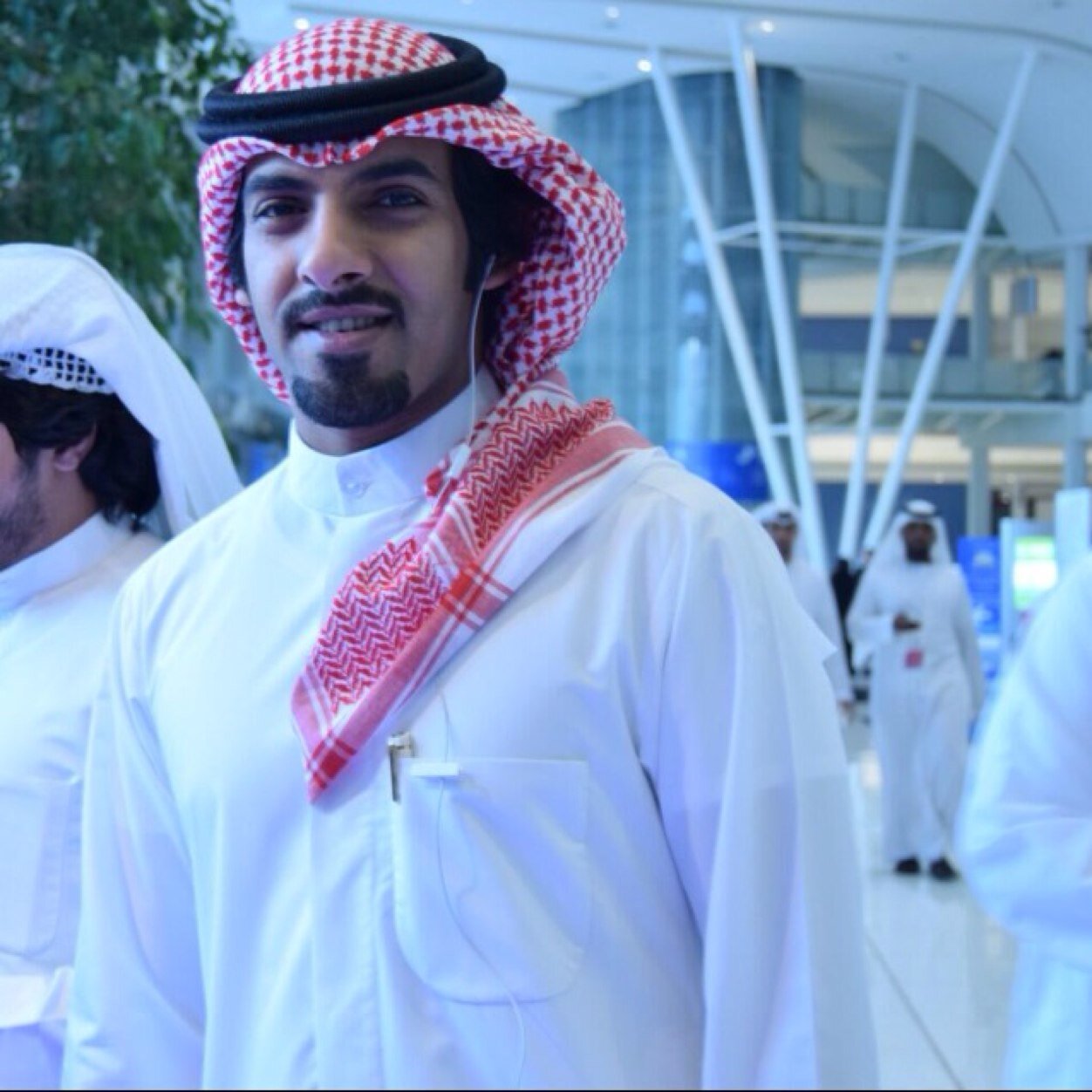 حساب ابيات الشاعر احمد المجاحمه ..