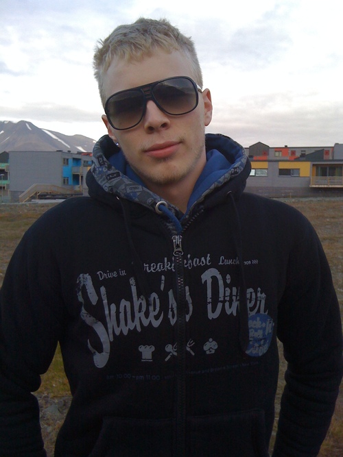 tarjeivaatvik's profile picture. 