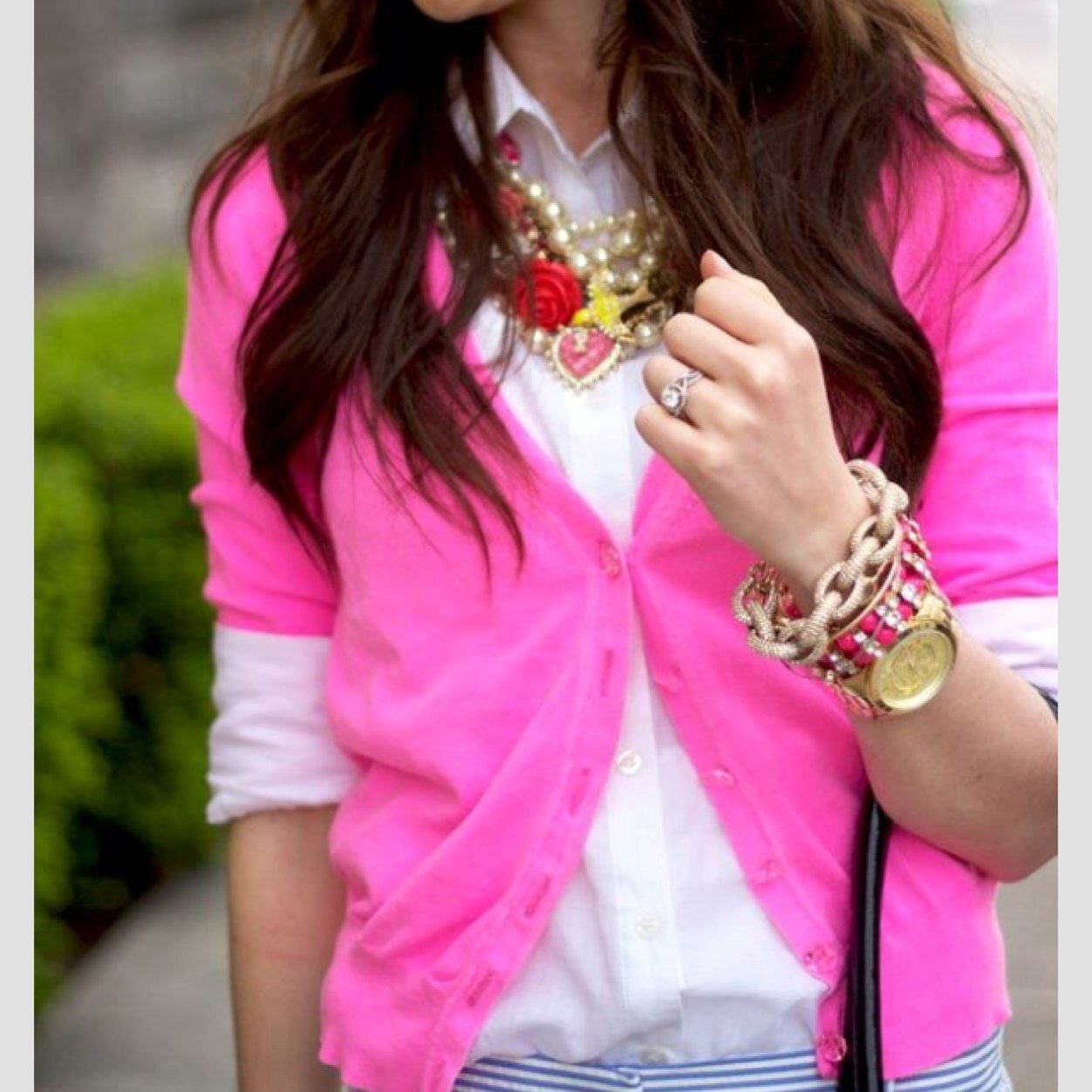 lily lover, pearl wearer, monogram obsesser Sweet Caroline