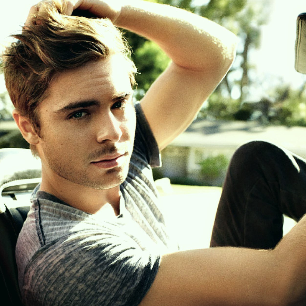 Good Vibes and Pizza | FL/Not Zac Efron