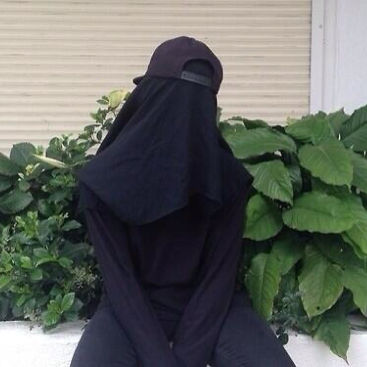 احب الي يحبني وبسسسس .