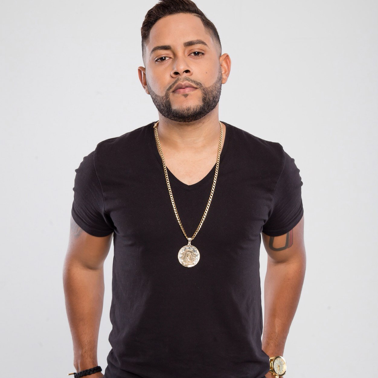 Productor del genero urbano y artistas como Wisin, Franco, Arcangel, Yomo, Zion y Lennox, Ñengo Flow, Cosculluela, Kendo, Jadiel, entre otros artistas.