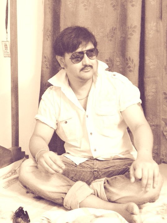i m a bad boy. Bt i like only good person because i m not good. U r da best..i respect only u trust me .. U r most importent person in my life.