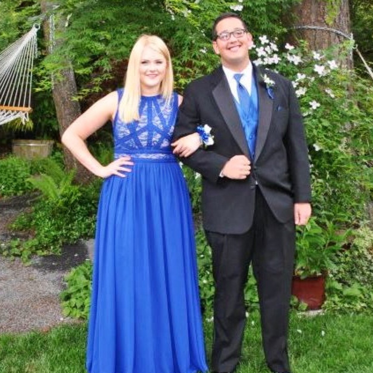 MichaelAguilar_'s profile picture. I swear, im legal | #SCC | senior at beaverton | insta: MichaelAguilar25