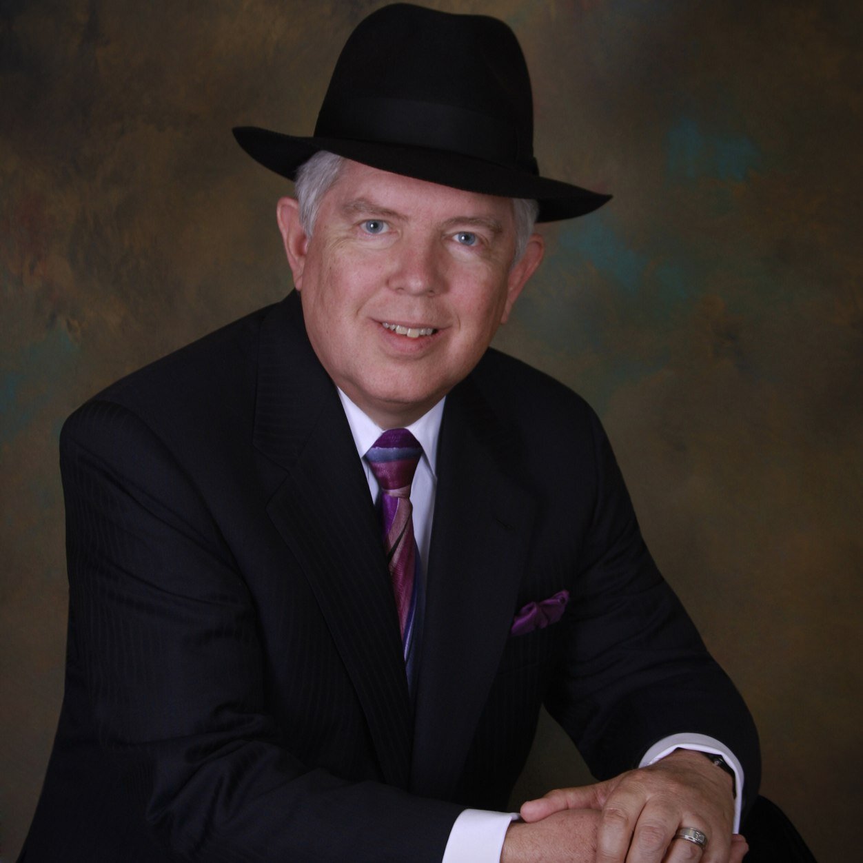 Personal Injury & Immigration lawyer. Se habla espanol. I can be reached at 510-465-1500/800-824-4418.