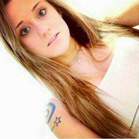 Sou de libra, palmeirense, 17 anos, gosto de caras mais velhos ♥ O que tiver que ser, será