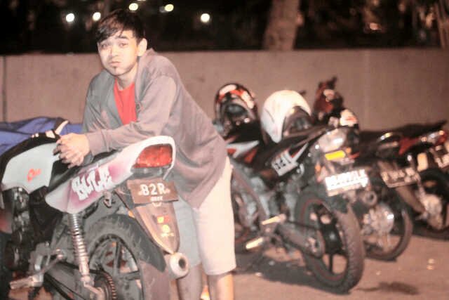 musuh yang paling di takuti adalah diri sendiri//  Pin 22989...