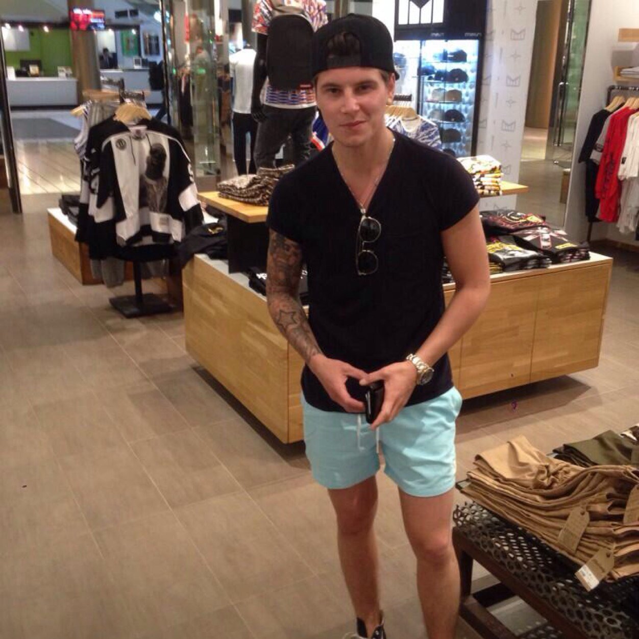 TeamCharleyB's profile picture. Fan page for the amazing @Charley_Rixton 1/4 of @Rixtonofficial! Charley follows!:P