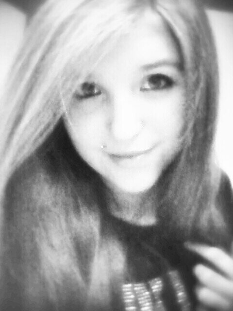 Do not let anyone tell you that it is impossible                       Ne laisse personne te dire que c'est imppssible.