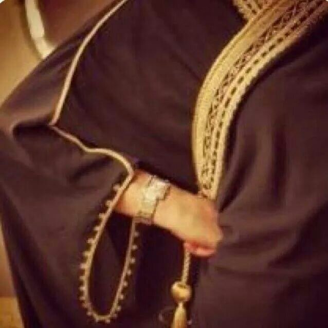 ‏‏‏♥♬¸قُصّـيِرهّـهّـ آلَقُآمًهّـ مًلَکْهّـ عٌلَى عٌرشُـ آلَفُـتٌـنِهّـ♬مهبولهه وضحكتي تاخد الروح وكلي على بعضي خقهه ♥