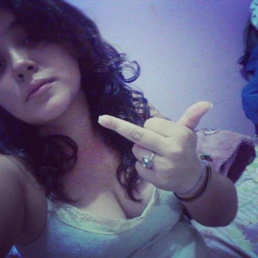 ~A vida te mostra por quem realmente vale a pena lutaar ! (Y)