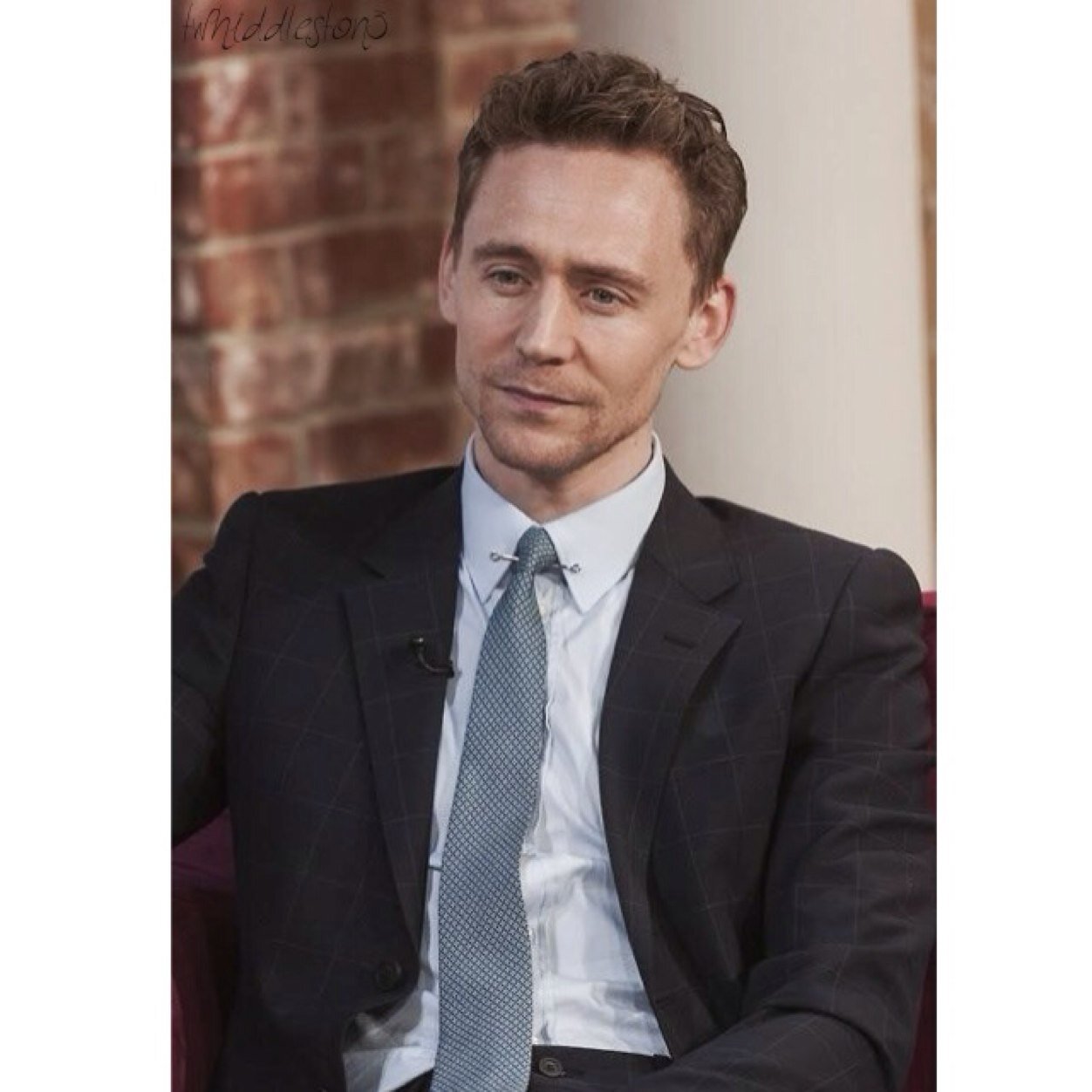 twhiddleston3's profile picture. tumblr addict / marvel fan / bookworm / instagram - twhiddleston3 /fangirling over thomas william hiddleston♡
