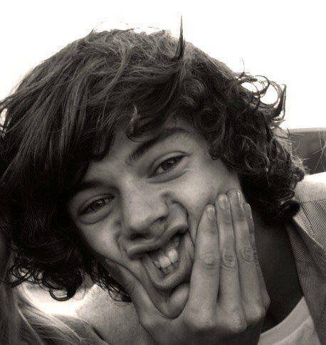 i follow back you fucking nigga coz i love u. x