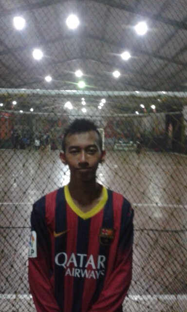 Gua brasal dari tanah papua,nabire....,S I of gunadarma..,depok......my class is 1ka13......live never die