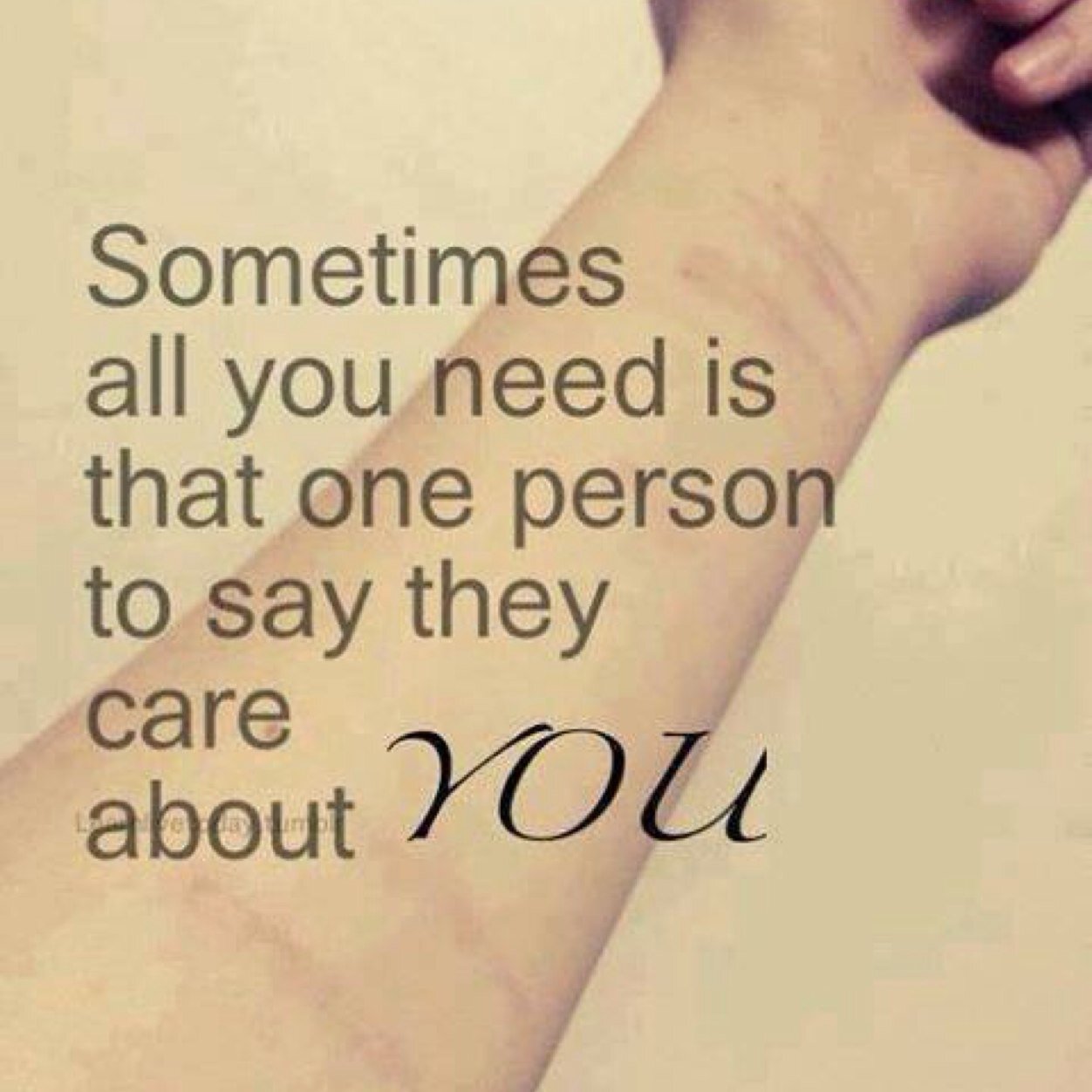 smbdylovesyou's profile picture. 